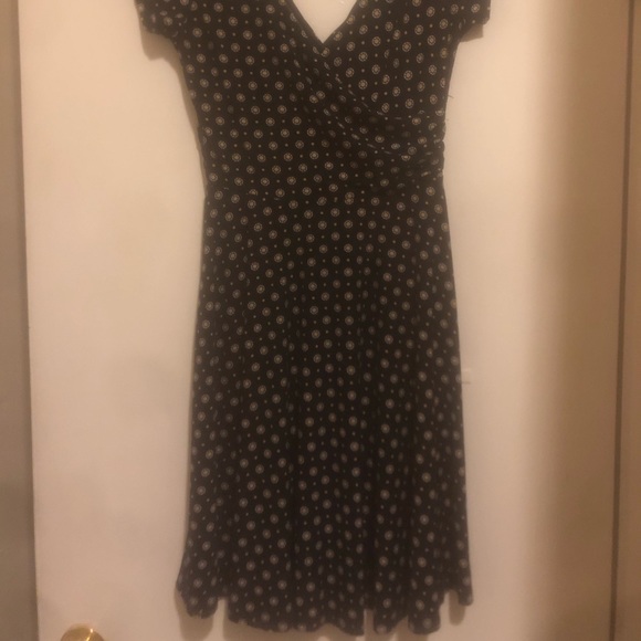 Azaria Knot Dress - Picture 3 of 3